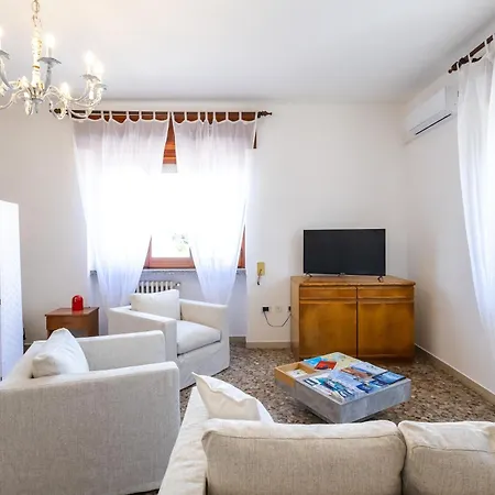 Oasis Apartment